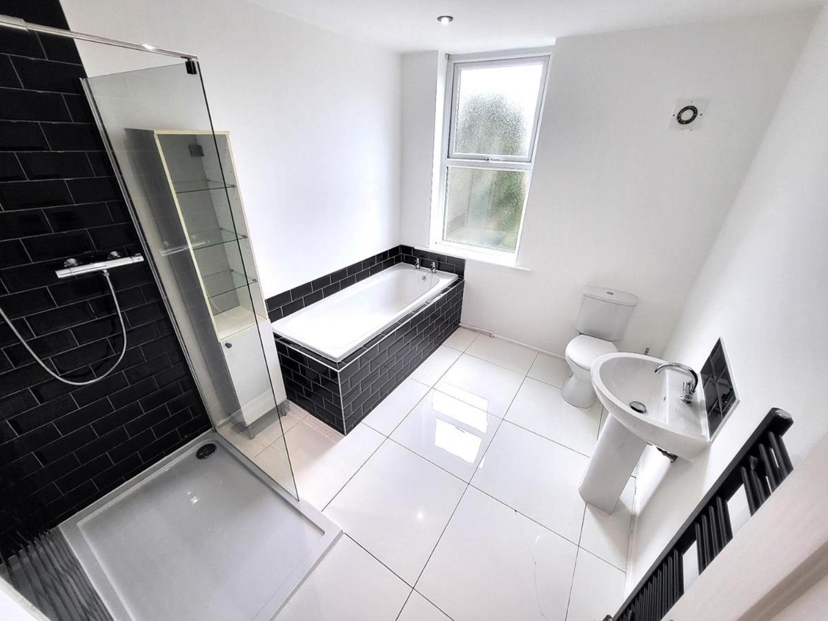 Cheadle Village * Cheadle (Greater Manchester)